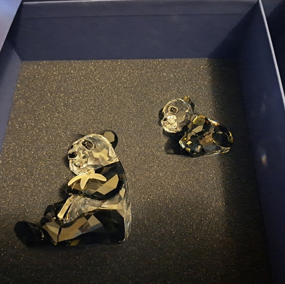 Swarovski SCS 2008 Panda mother and cub excellent with boxes and COA - Picture 3 of 9